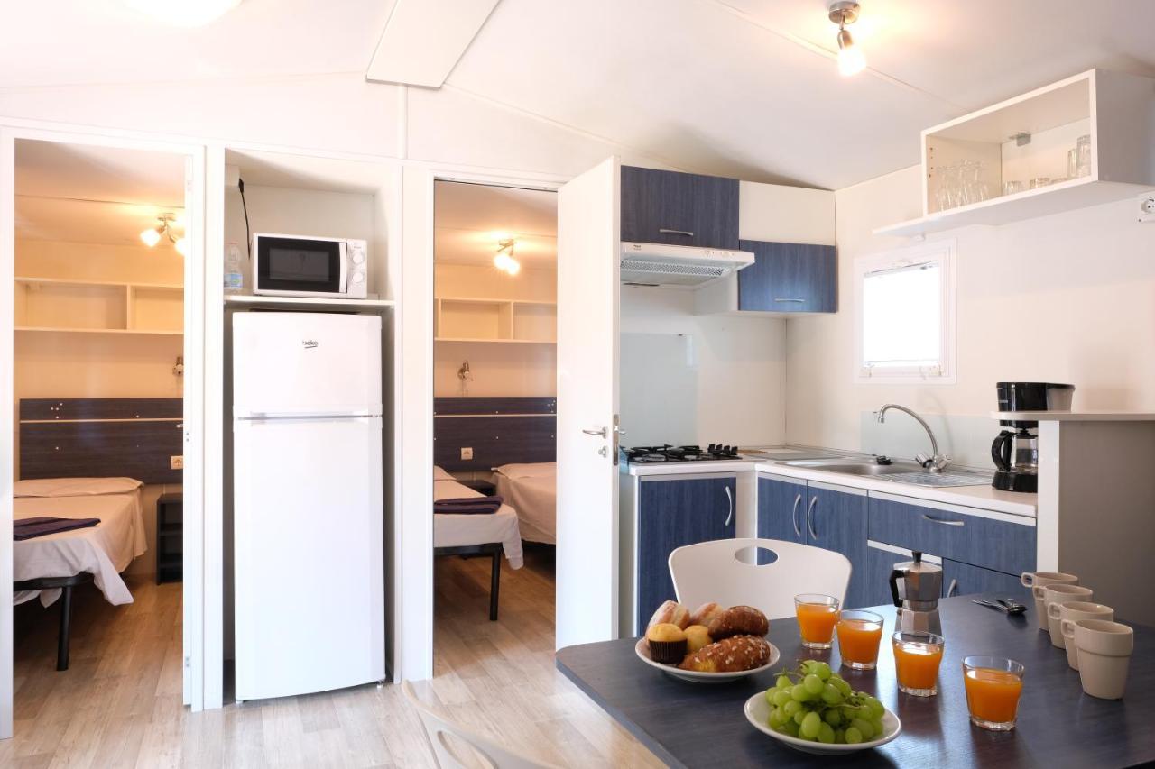 Happy Camp Mobile Homes In Camping Village Free Time Marina Di Bibbona Eksteriør billede