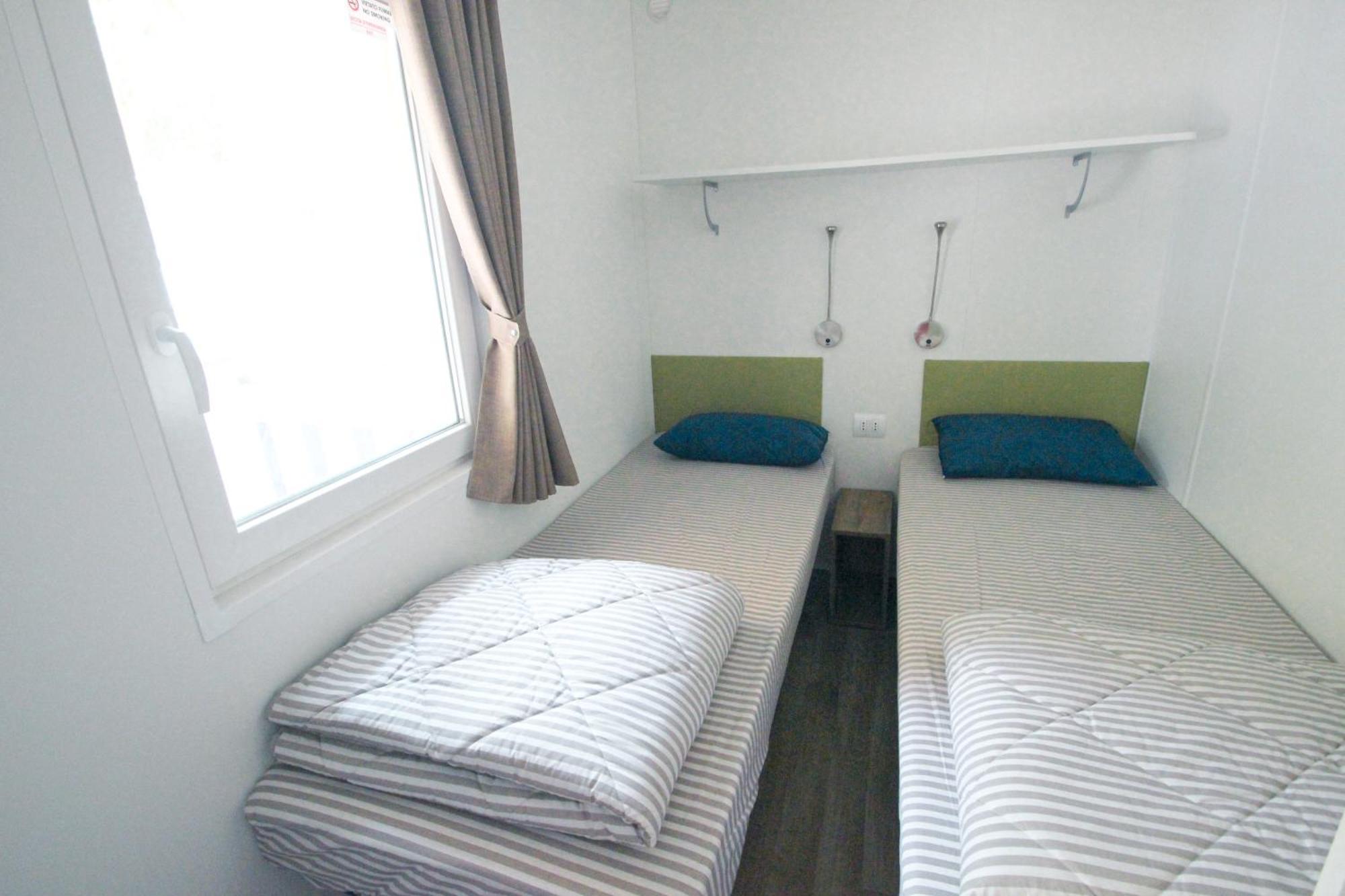 Happy Camp Mobile Homes In Camping Village Free Time Marina Di Bibbona Eksteriør billede